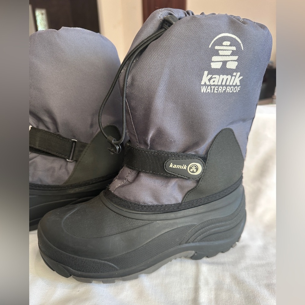 Kamik Waterproof Winter Snow Boots | Kids Size 4